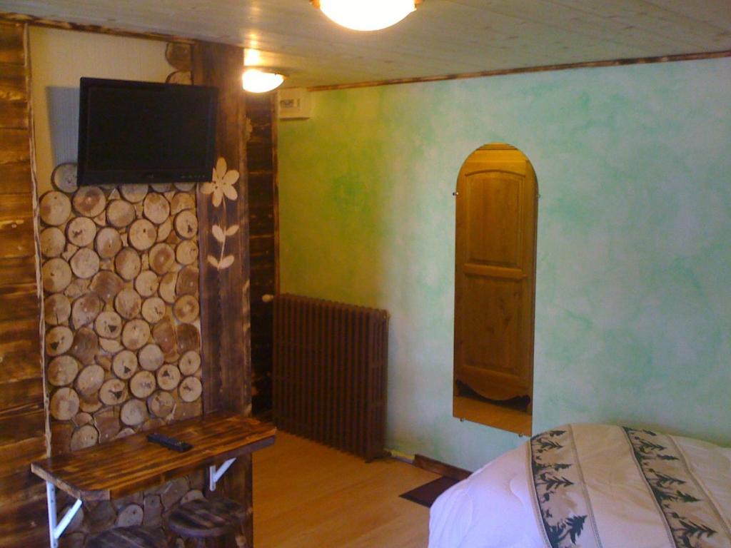 Hotel La Marmotte Gérardmer Szoba fotó